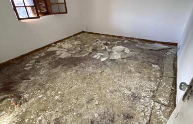 Imagem 5: Casa grande. Varanda, 475m² de Área, 1 Banheiroe3 Dormitórios