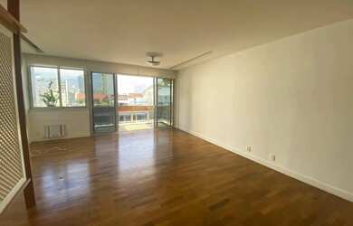 Imagem: O apartamento possui 3 Dormitórios, 3 Banheiros, 2 Vagas na