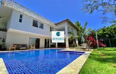 Imagem: A casa em condomínio possui 5 Dormitórios, 5 Banheiros, 5