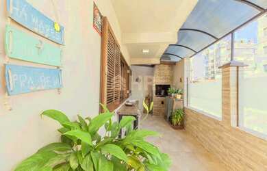 Imagem 15: Sobrado com 04 dormitórios sendo 01 suíte e 02 vagas de garagem Centro Matinhos