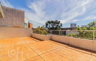 Imagem 6: Imóvel para venda tem 186 metros quadrados com 2 quartos em Petrópolis...