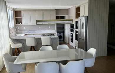 Imagem: O apartamento possui 3 Dormitórios, 4 Banheiros, 2 Vagas na