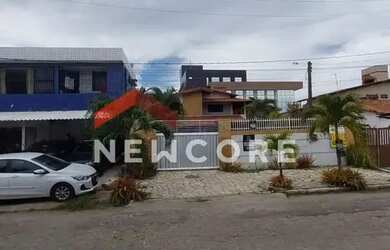 Imagem: A casa possui 5 Dormitórios, 4 Banheiros, 5 Vagas na garagem