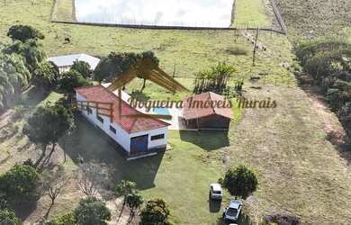Imagem: A fazenda possui 32.000m² de Área e está localizado em Área