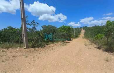 Imagem: O terreno possui 10.000m² de Área e está localizado em Jaboticatubas