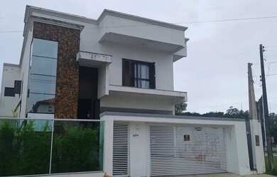 Imagem: O depósito possui 400m² de Área e está localizado em Urussanguinha