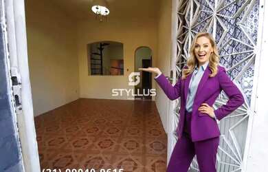 Imagem: A casa possui 5 Dormitórios, 3 Banheiros, 1 Vaga na garagem