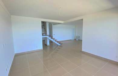 Imagem 6: Sua cobertura na praia com incrível vista mar, em localização nobre na cidade que mais cre