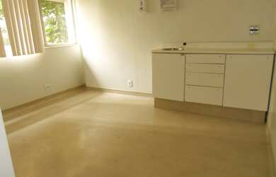 Imagem 8: Sala comercial na Rua Lopes Trovão, 1ª quadra praia