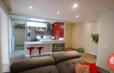 Imagem: O apartamento possui 2 Dormitórios, 2 Banheiros, 2 Vagas na