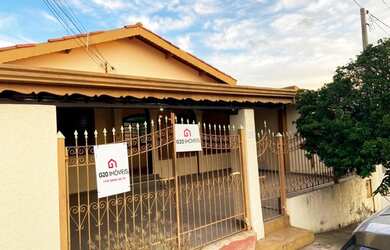 Imagem: A casa possui 2 Dormitórios, 1 Banheiro, 125m² de Área e