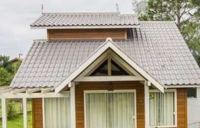 Imagem: A casa possui 2 Dormitórios, 2 Banheiros, 94m² de Área e