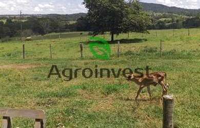 Imagem 5: Sítio em Nazário-GO. Varandae16m² de Área