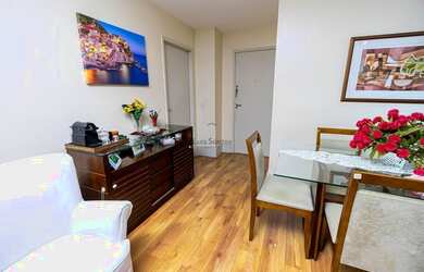 Imagem: O apartamento possui 2 Dormitórios, 2 Banheiros, 1 Vaga na