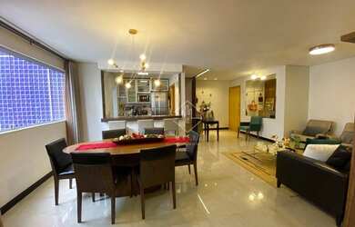 Imagem: O apartamento possui 2 Dormitórios, 3 Banheiros, 2 Vagas na