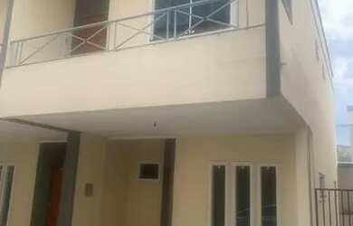 Imagem: A casa em condomínio possui 2 Dormitórios, 3 Banheiros, 1