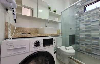 Imagem: O apartamento possui 1 Dormitório, 1 Banheiro, 1 Vaga na garagem