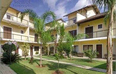 Imagem: A casa em condomínioe possui 3 Dormitórios, 4 Banheiros, 1