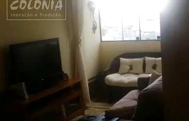 Imagem: O apartamento possui 3 Dormitórios, 1 Banheiro, 2 Vagas na