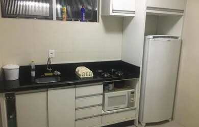 Imagem: O apartamento possui 1 Dormitório, 1 Banheiro, 50m² de Área