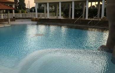 Imagem 3: Vende/Aluga Belíssima Casa em Condomínio Fechado Bonneville