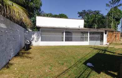 Imagem: O depósito possui 5 Vagas na garagem, 80m² de Área e está