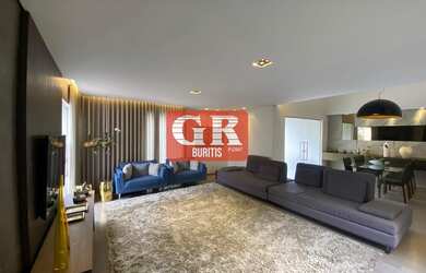 Imagem: A casa possui 3 Dormitórios, 4 Banheiros, 3 Vagas na garagem