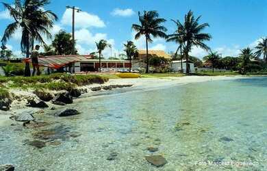 Imagem: A casa para temporada possui 2 Dormitórios e 1 Vaga na garagem