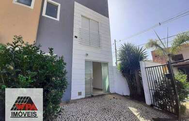 Imagem: A casa possui 2 Dormitórios, 1 Banheiro, 3 Vagas na garagem