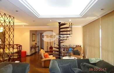 Imagem: O apartamento na cobertura possui 4 Dormitórios, 3 Banheiros