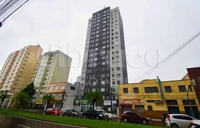 Imagem: O apartamento possui 1 Dormitório, 1 Banheiro, 34m² de Área