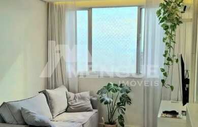 Imagem: O apartamento possui 3 Dormitórios, 1 Banheiro, 1 Vaga na garagem