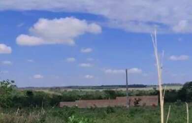 Imagem: O terreno possui 750m² de Área e está localizado em Setor