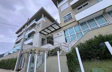 Imagem: O apartamento possui 2 Dormitórios, 2 Banheiros, 2 Vagas na