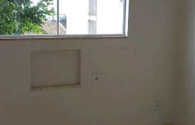 Imagem: O apartamento possui 2 Dormitórios, 1 Banheiro, 42m² de Área