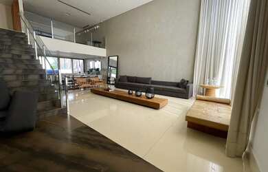 Imagem: O apartamento possui 4 Dormitórios, 5 Banheiros, 5 Vagas na