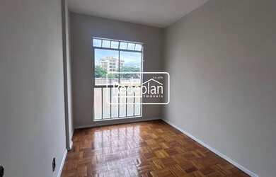 Imagem 11: Oportunidade de Apartamento no Aterrado - Localização Privilegiada