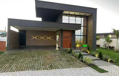 Imagem: A casa em condomínio possui 3 Dormitórios, 3 Banheiros, 4