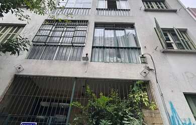 Imagem: O apartamento possui 1 Dormitório, 1 Banheiro, 70m² de Área