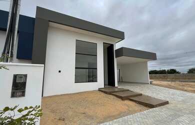 Imagem: A casa em condomínio possui 3 Dormitórios, 4 Banheiros, 2