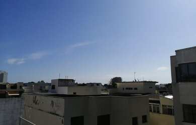 Imagem 13: Cobertura ampla vista livre com piscina e churrasqueira