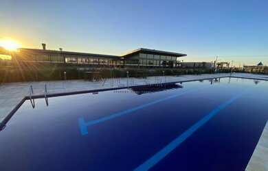 Imagem: O terreno possui 404m² de Área e está localizado em Laranjal