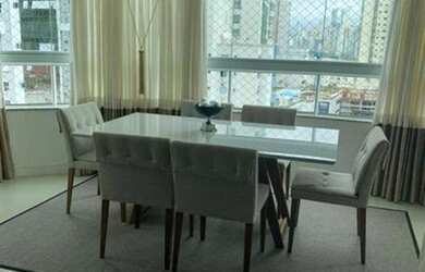 Imagem: O apartamento possui 3 Dormitórios, 4 Banheiros, 3 Vagas na