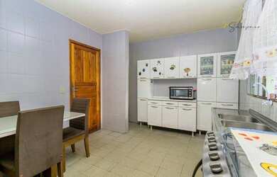 Imagem 7: Sobrado com 7 dormitórios à venda, 150 m² por R$ 895.000,00 - Novo Mundo - Curitiba/PR