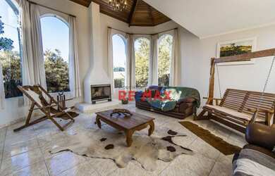 Imagem 10: Lindo Sobrado com 4 dorm, 300 m² por R$ 950.000 - Condomínio Ninho Verde II - Pardinho/SP