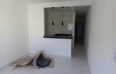 Imagem: A casa possui 2 Dormitórios, 1 Banheiro, 1 Vaga na garagem