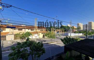 Imagem 4: Casa no CAMBEBA Casa com 5 dormitórios