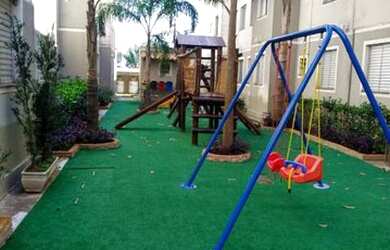 Imagem: O apartamento possui 2 Dormitórios, 1 Banheiro, 1 Vaga na garagem