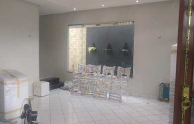 Imagem 5: Belíssima Casa de 3 dormitórios com churrasqueira e piscina em residencial fechado