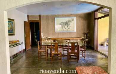 Imagem 5: Mansão anos 80 Condomínio Santa Helena - Barra da Tijuca